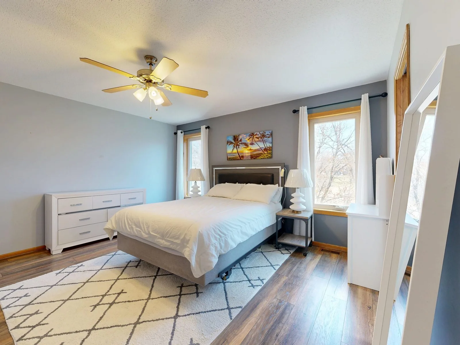Why Hire an Interior Designer Instead of a Contractor?